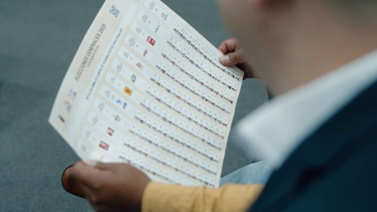 El CNE ha impreso las cuatro papeletas que recibirán cada uno de los electores este domingo 9 de febrero.