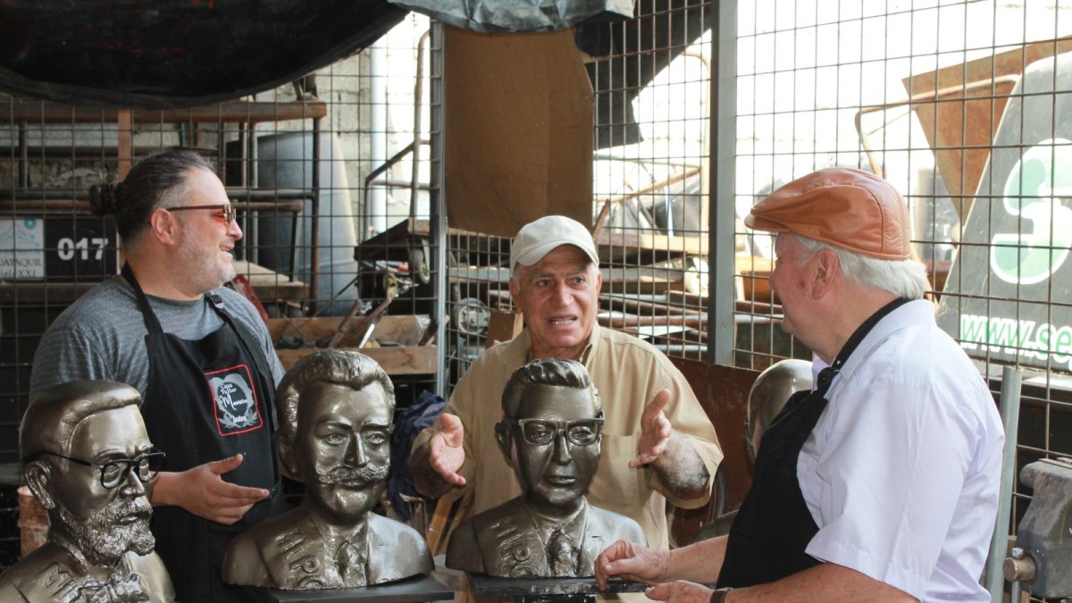 Los bustos de varios expresidentes de la República están siendo elaborados.