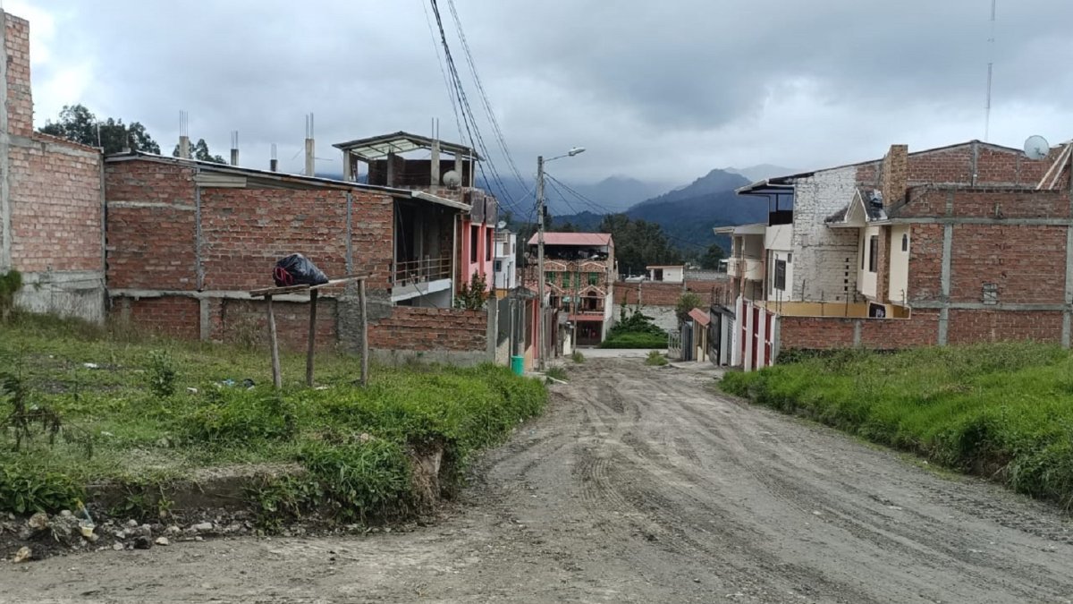 Situación. Residentes piden que la vía sea asfaltada.