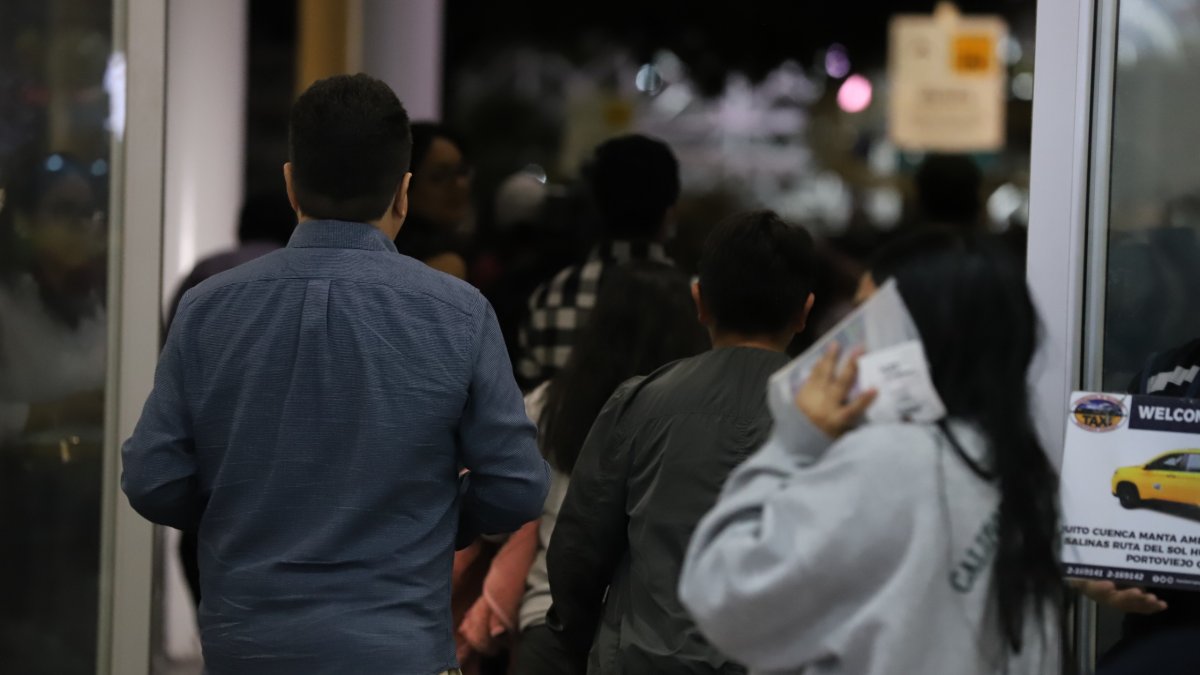 La semana del 27 al 31 de enero, un total de 293 ecuatorianos fueron deportados de Estados Unidos, en tres vuelos.