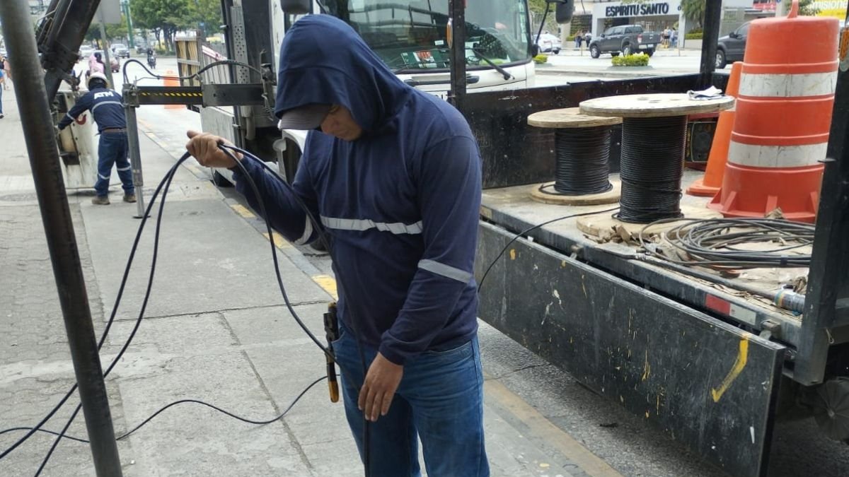 Se realizaron reparaciones para que los semáforos vuelvan a funcionar