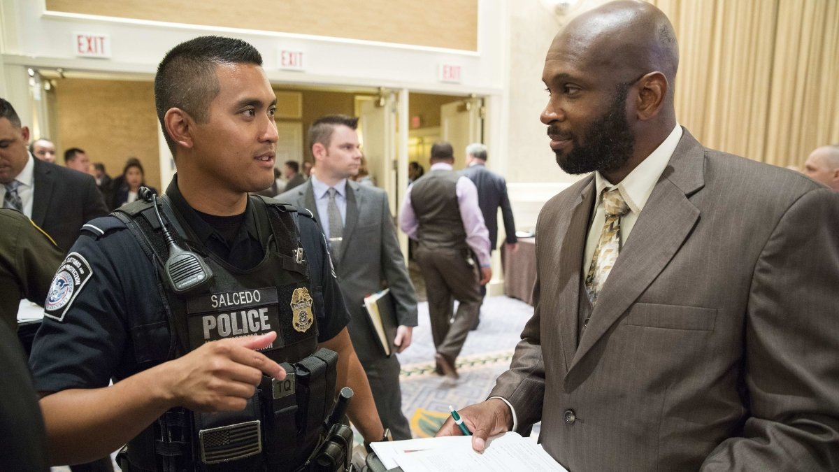 CBP en Estados Unidos busca trabajadores.