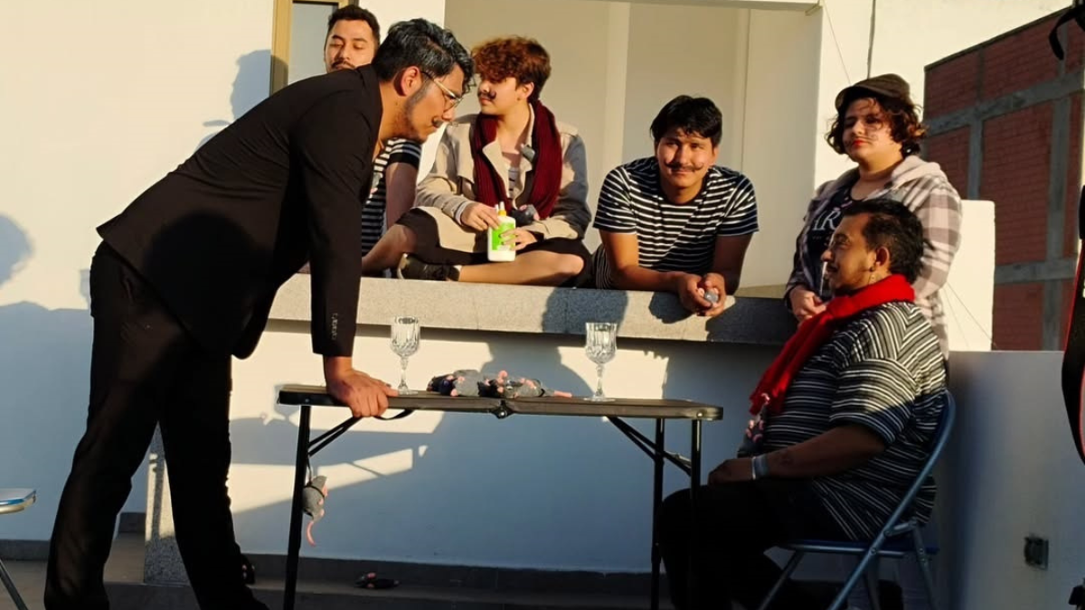 El cortometraje crítica de Emilia Pérrez, Johanne Sacreblu, fue financiado con donaciones.