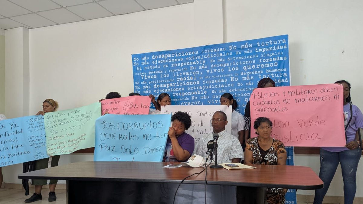 Familiares de joven asesinado en el Guasmo piden justicia.