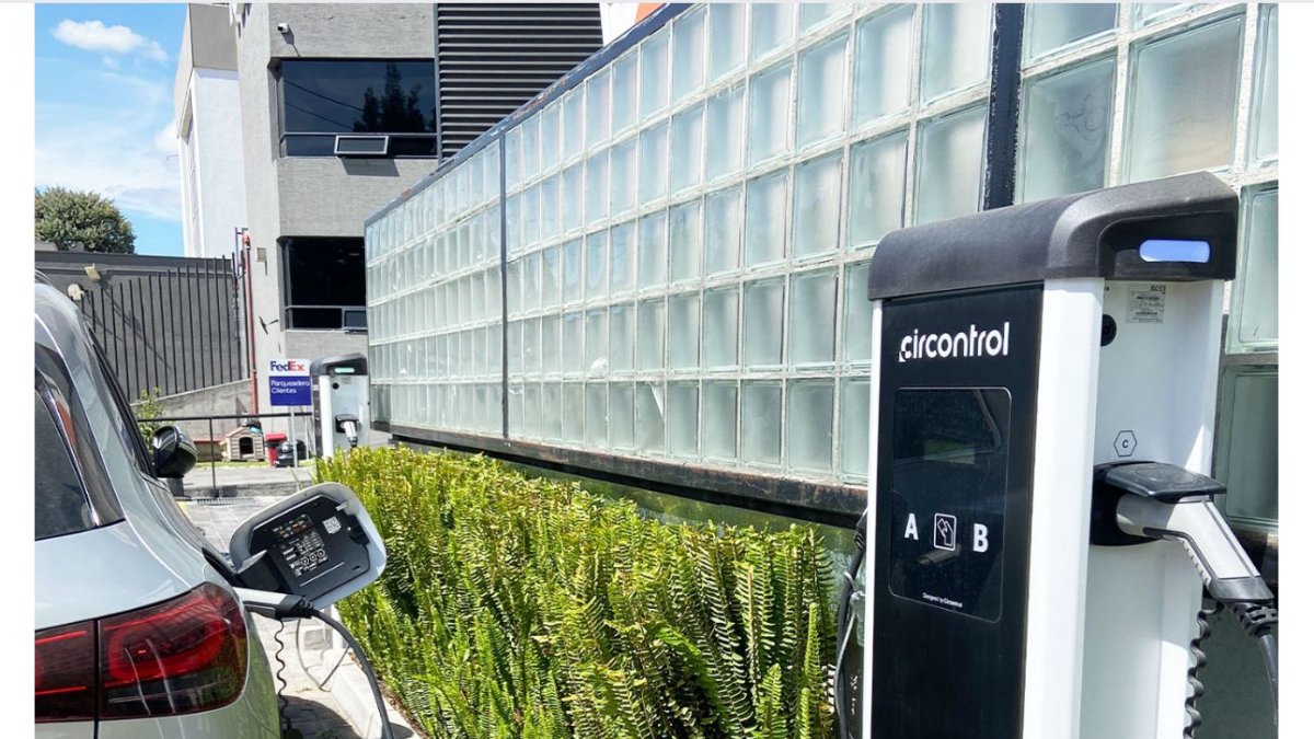 En Pichincha y Guayas es donde existe más oferta de puntos de carga para vehiculos eléctricos, la mayoría son de carga lenta.