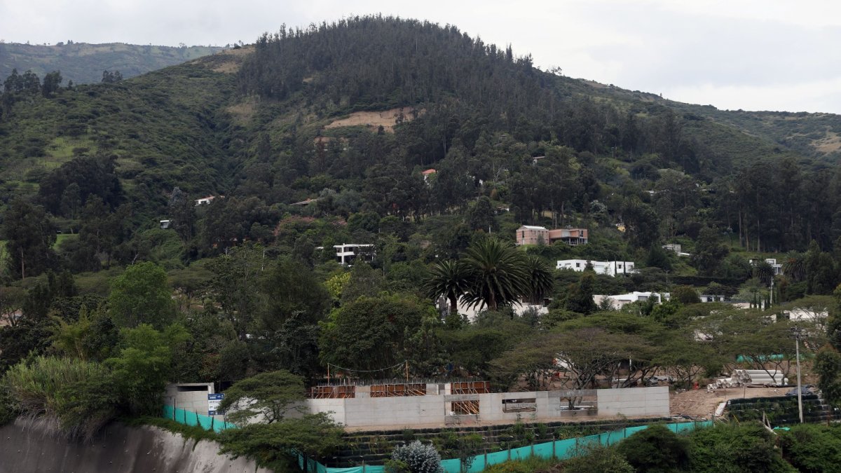 El primer asentamiento humano del Ecuador se ubicó en el Ilaló hace 10.000 o 12 mil años.