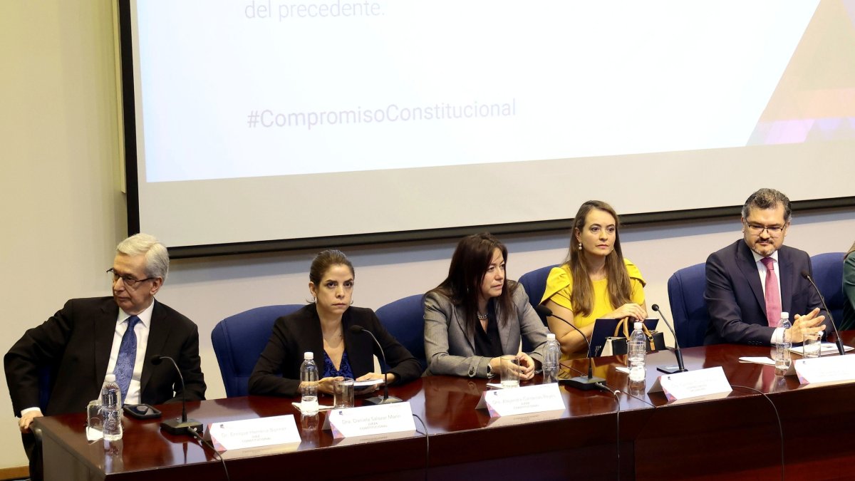 Los jueces de la Corte Constitucional declararon la inconstitucionalidad de los Decretos 500 y 505, emitidos por Daniel Noboa.