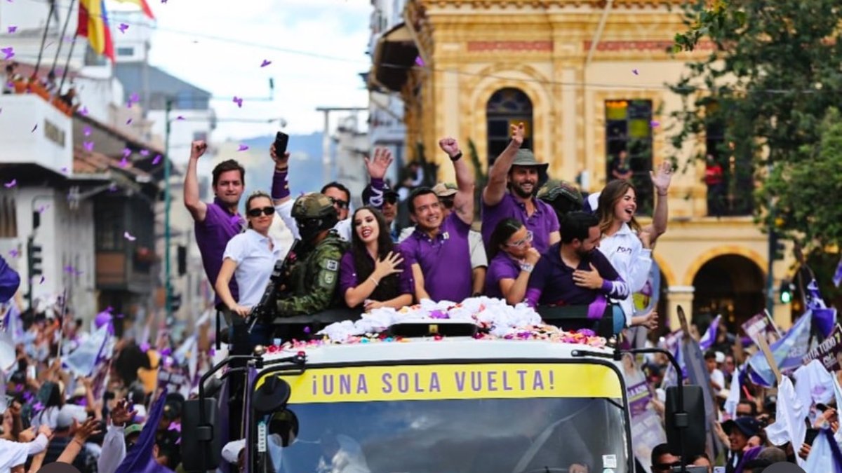 Daniel Noboa estuvo en Cuenca como parte de su campaña 2025.