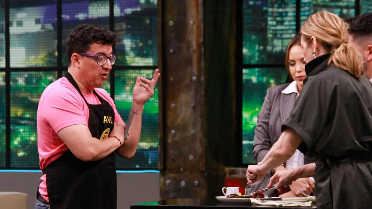 Ave es el eliminado de la competencia.