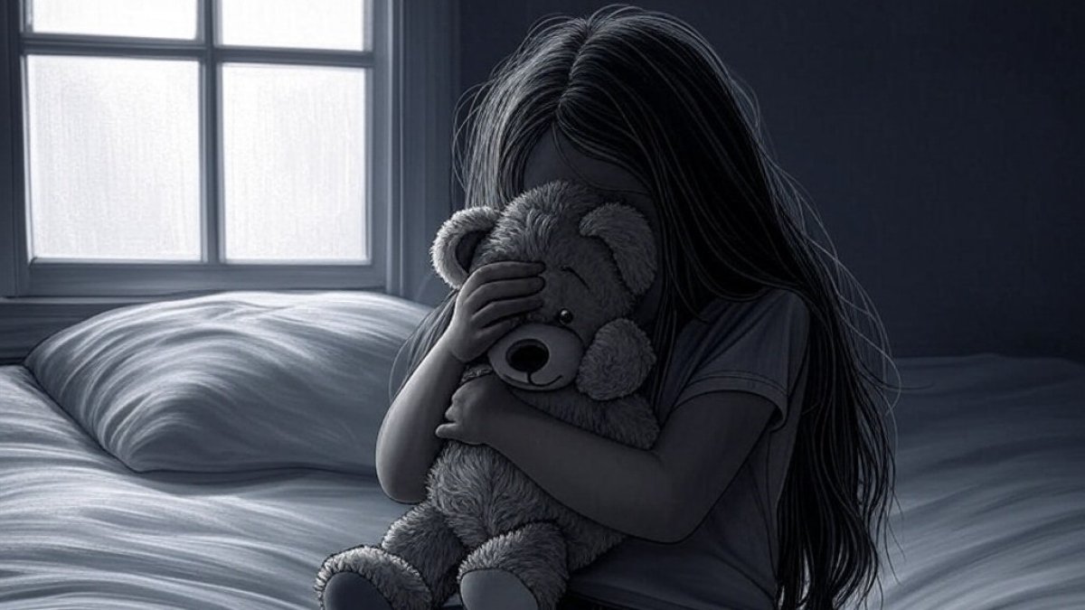 Ilustración Referencial. La hermana del niño contó su versión, con un oso en mano.