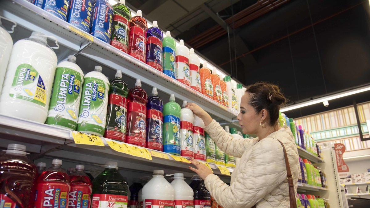 Favorita. Está firma ha introducido en sus estantes marcas como La Original y Smart Selection.