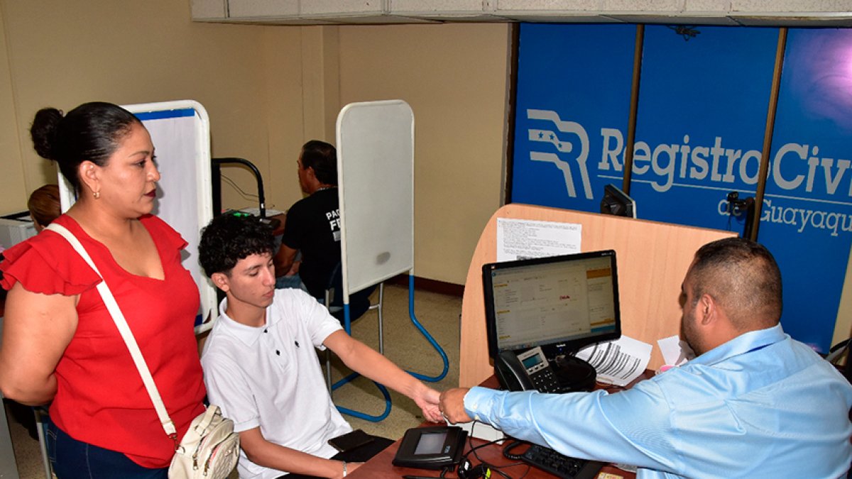 Jornada extraordinaria de cedulación.