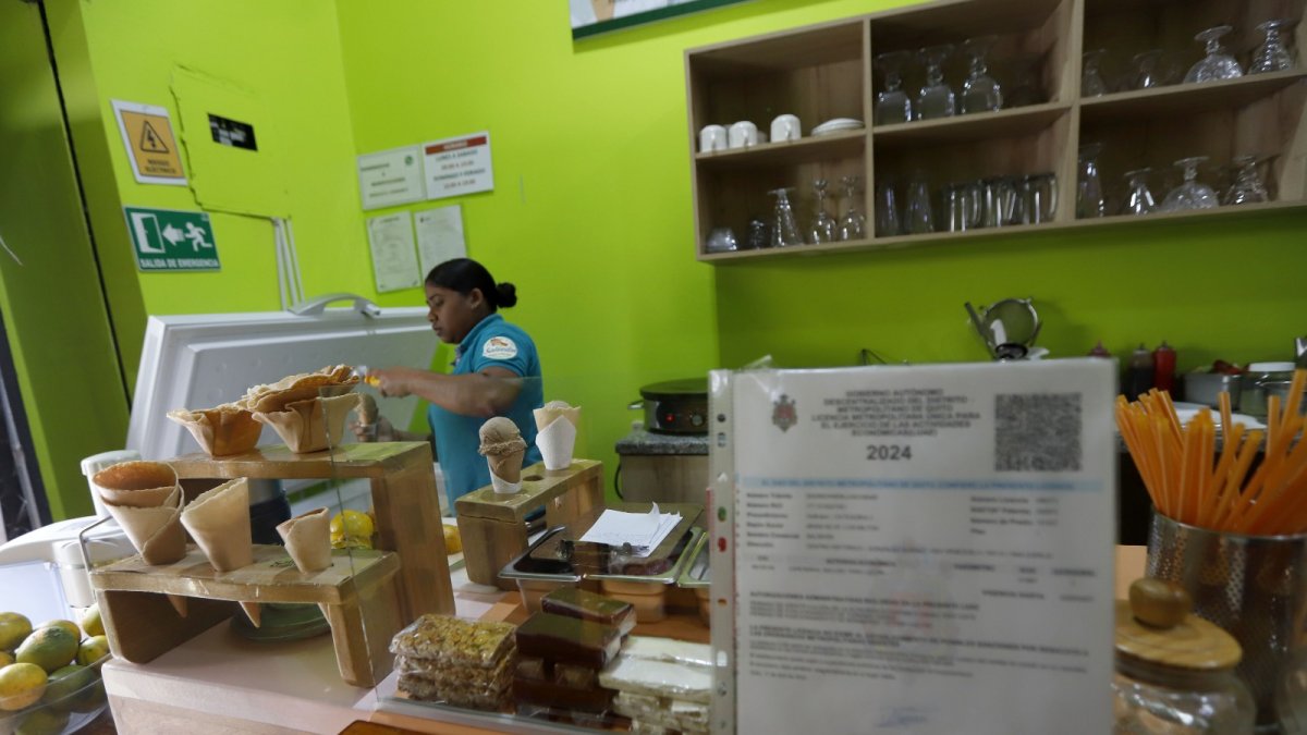 Negocios. Los propietarios han tenido que enfrentar la pandemia, movilizaciones, cortes de energía y ahora multas.