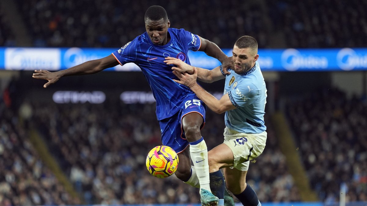 Moisés Caicedo es uno de los líderes de Chelsea.