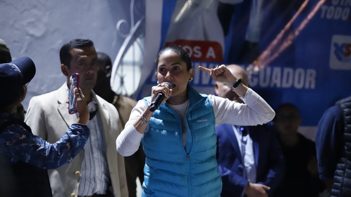 Declaraciones de Luisa González la noche del 9 de febrero de 2025.