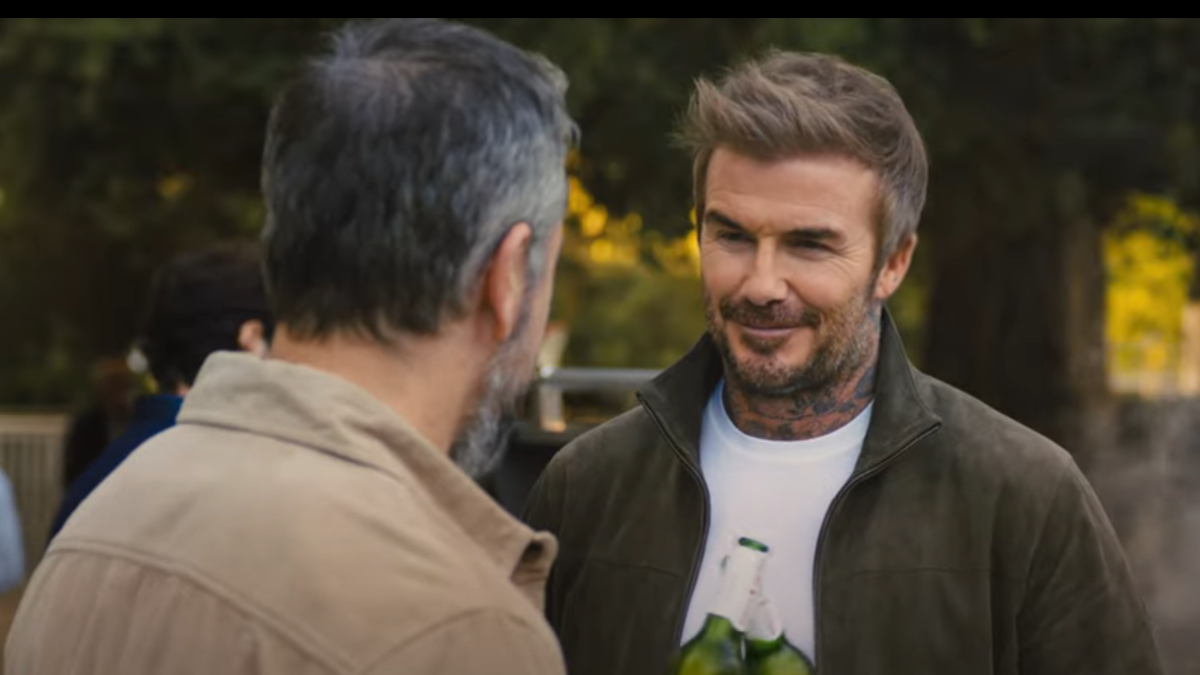 David Beckham en el comercial de Stella Artois para el Super Bowl. ¿Le sorprende?