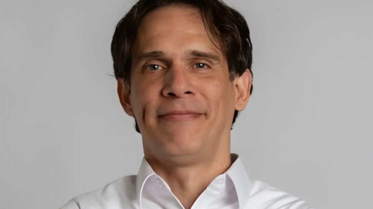 Pedro Granja representó al Partido Socialista Ecuatoriano en las elecciones presidenciales del 9 de febrero de 2025.