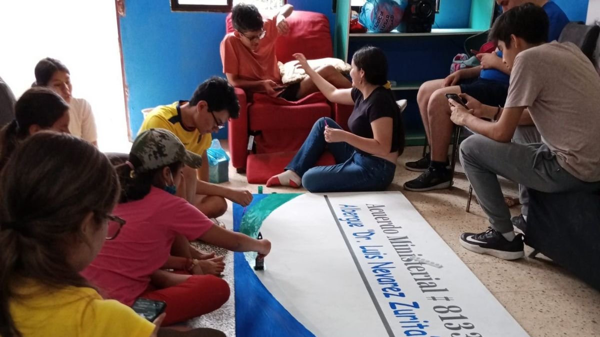 Asociación. Padres de niños, niñas y adolescentes con cáncer se unieron para crear la casa albergue Asonic que atiende a pacientes oncólogicos.