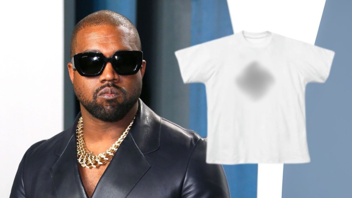 La camiseta muestra un símbolo del régimen de la década de 1930 en Alemania.