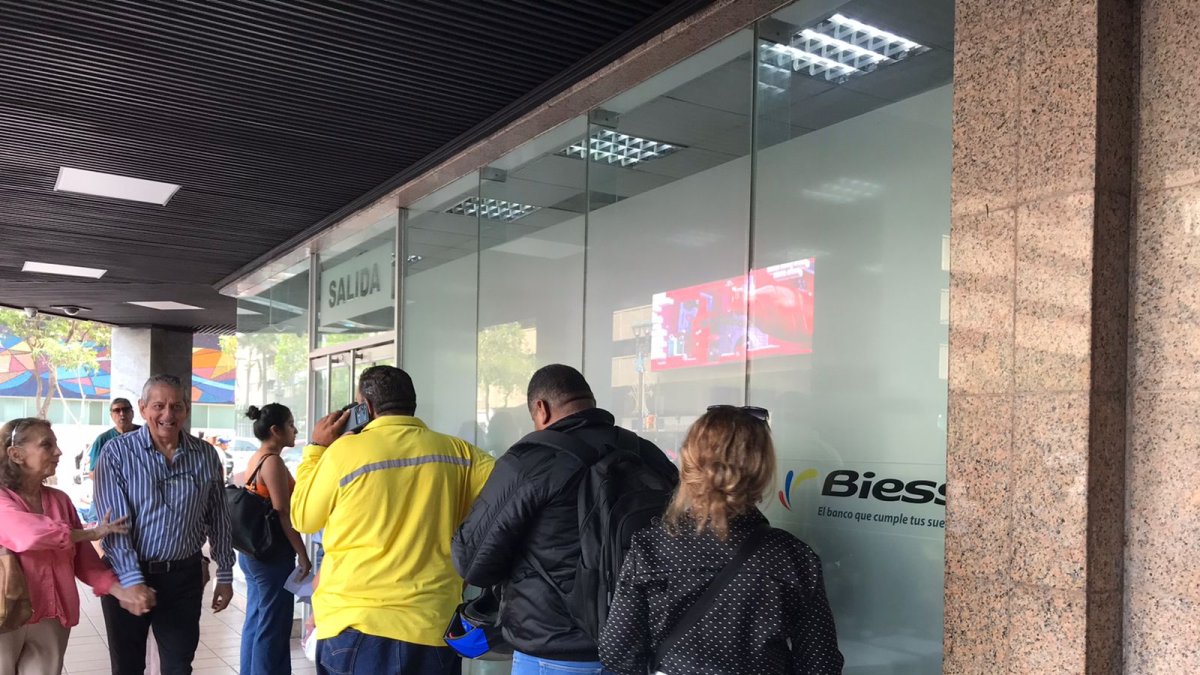 El Biess suspendió momentáneamente el acceso a créditos.