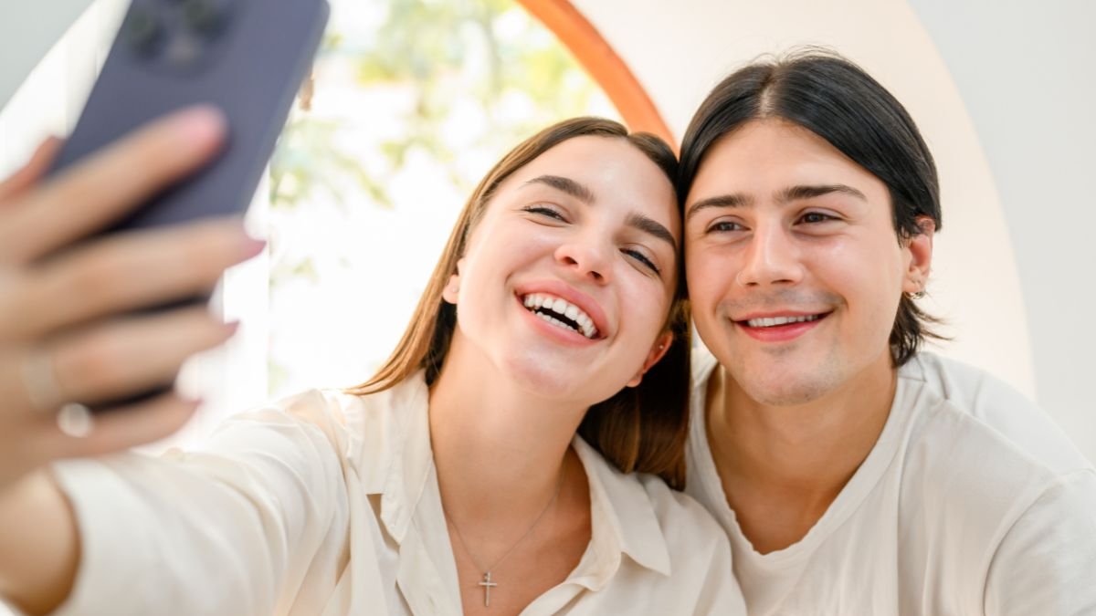 Redes. Las redes sociales pueden crear escenarios irreales que no reflejan la verdadera situación del amor en pareja.