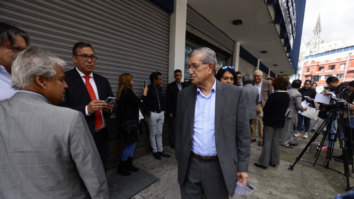 Oscar Ayer está en la lista e los posibles suplentes para llegar al Cpccs.