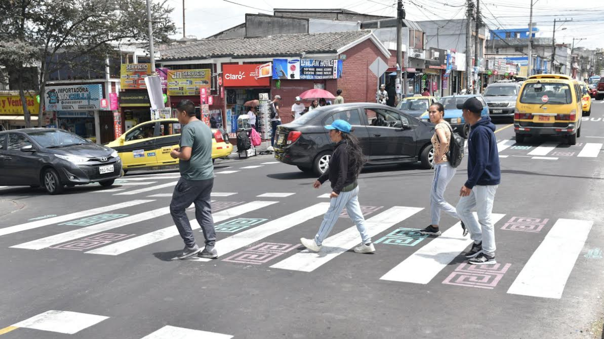En Cotocollao, barrio popular del norte de Quito, la RC sacó 35,98% votos frente al 51,01% de ADN.
