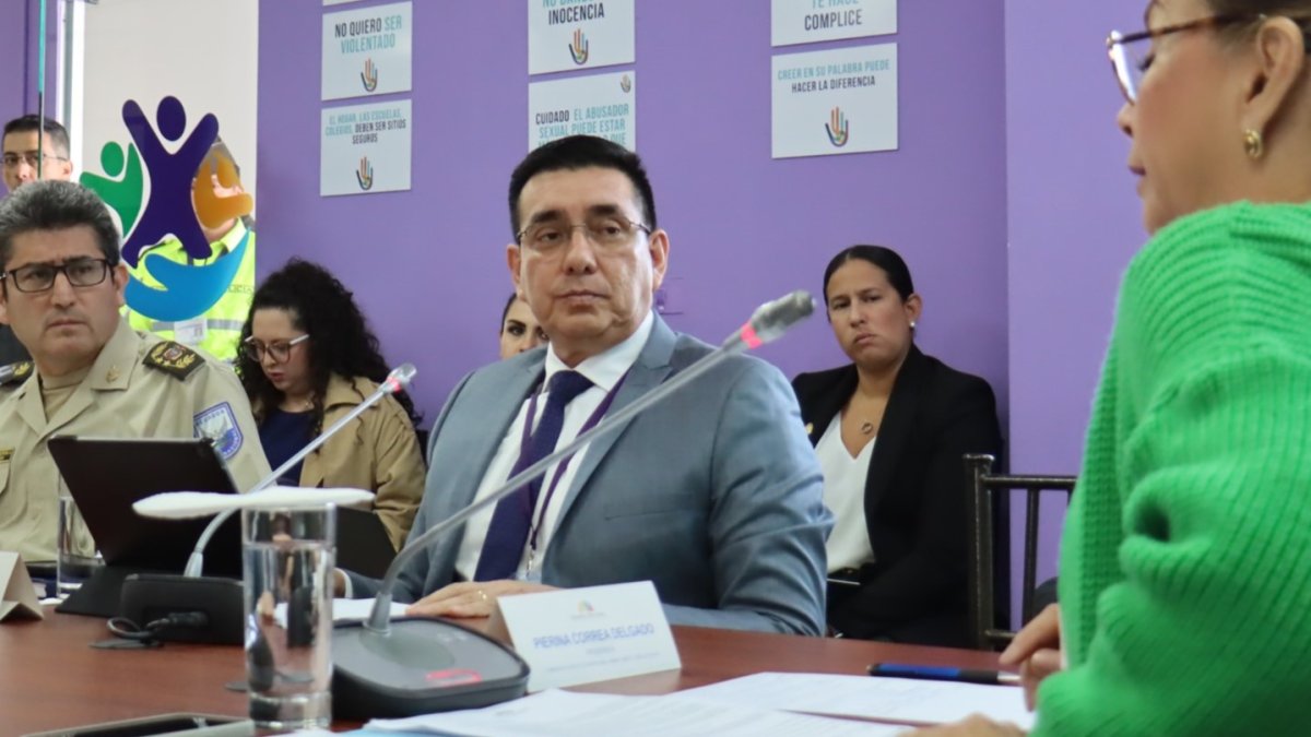 Fausto Buenaño es el nuevo ministro del Interior en reemplazo de Mónica Palencia.