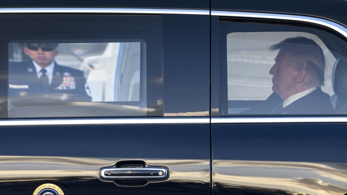 Donald Trump, presidente de Estados Unidos, en un traslado oficial.