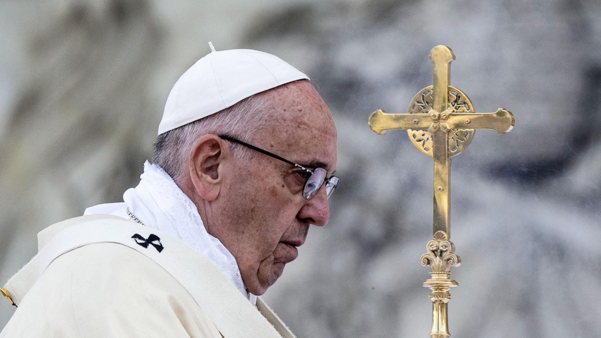 El Papa mantiene su rutina de llamadas diarias a la parroquia Sagrada Familia en Gaza, donde residen más de 600 refugiados.