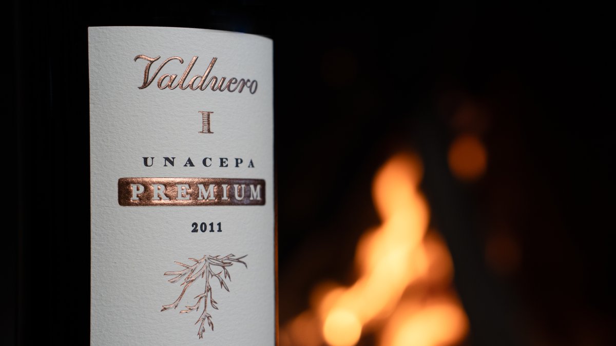 Valduero Unacepa Premium 2015 es un vino íntegramente hecho a mano