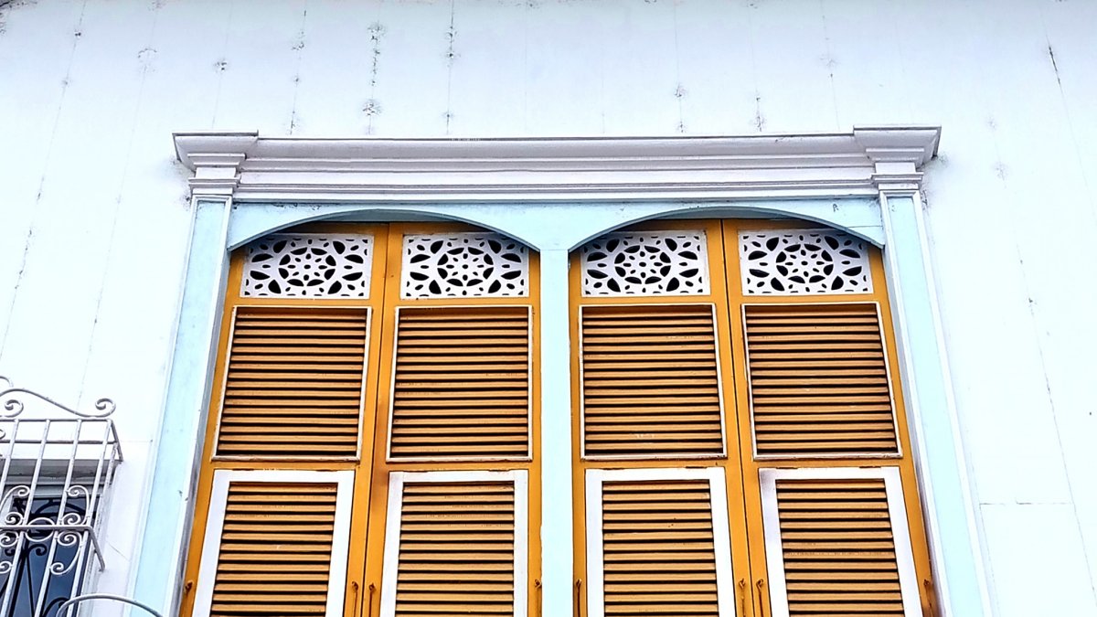 Las chazas en Guayaquil son un tipo de ventanas, con estilo italiano.