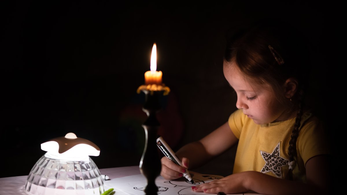 El Gobierno asegura que no habrá nuevos cortes de energía, por lo menos hasta 2026.