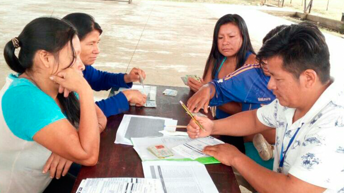 Los beneficiarios del BDH pueden cobrar en puntos autorizados, según su cédula.