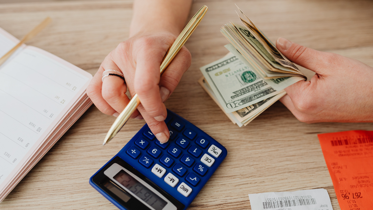 Calculadora del décimo cuarto sueldo en Ecuador