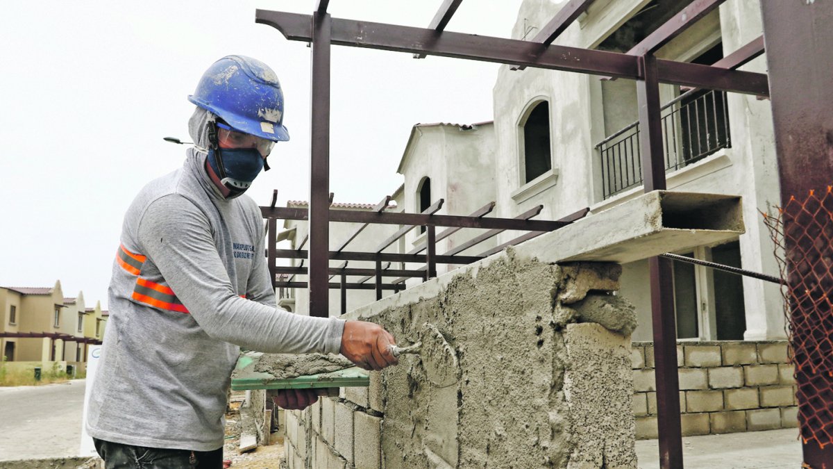 El  57 % de la población ecuatoriana no tiene acceso a vivienda propia, dice la Cámara de la Construcción de Guayaquil.