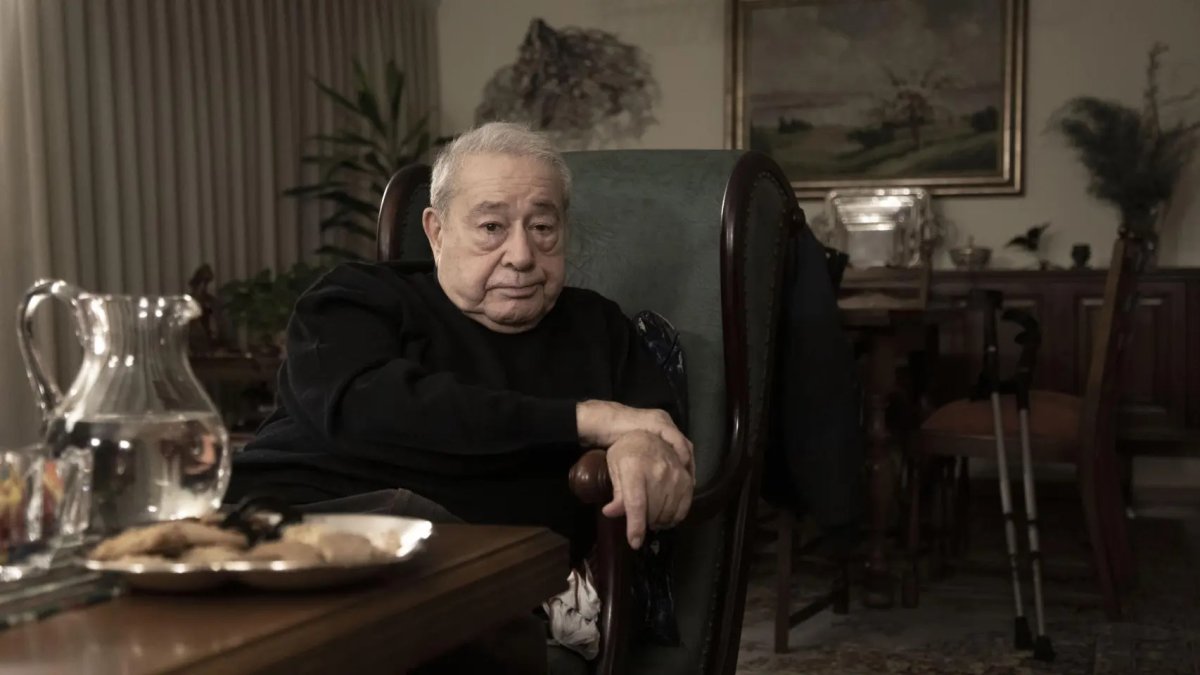 Dalmacio Negro Pavón fue un politólogo, filósofo y catedrático español de Ciencia Política y de Historia de las Ideas.