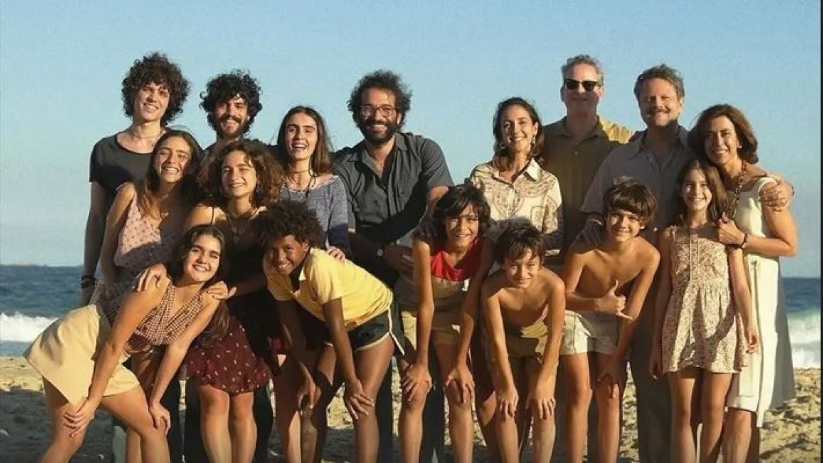 La película está nominada a los premios Óscar en tres categorías, incluyendo mejor película, actriz principal y película extranjera.