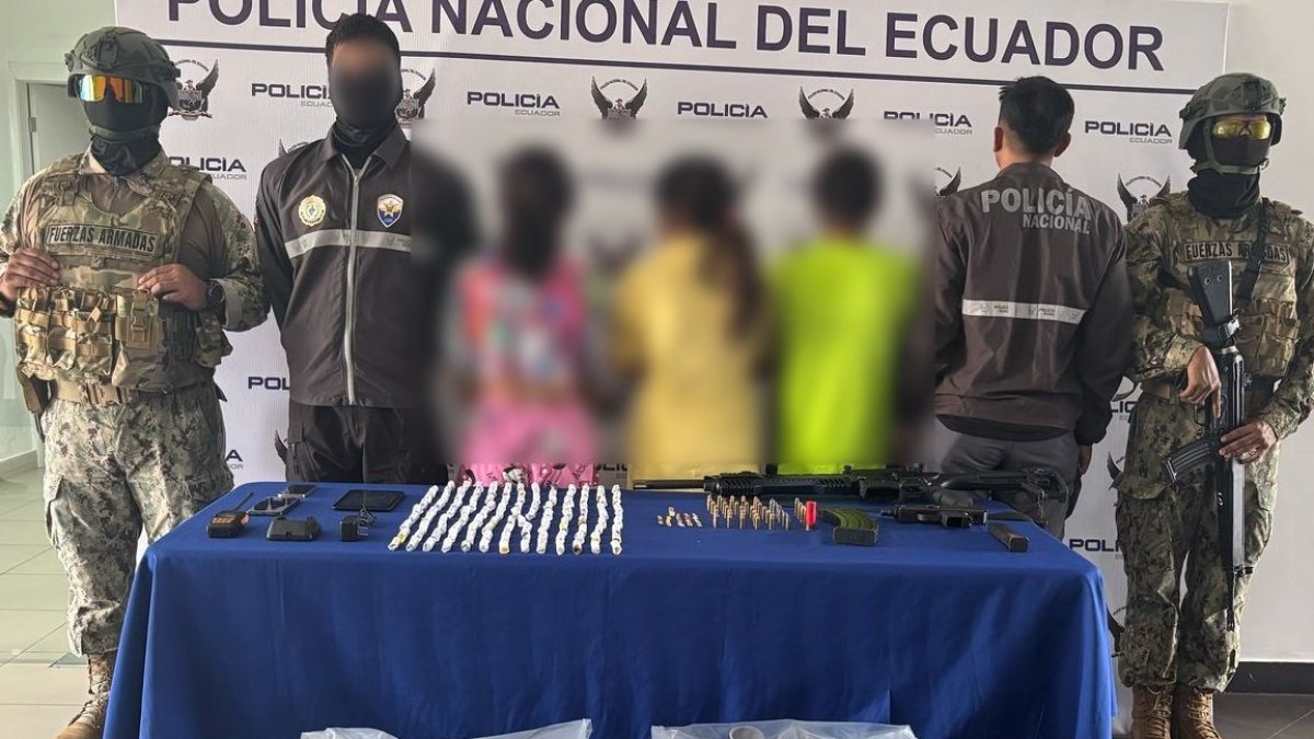 Se encontró en el poder de los menores armas de fuego.