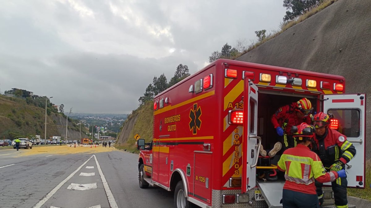 Siniestro de tránsito en la Ruta Viva deja 1 fallecido y cinco heridos.
