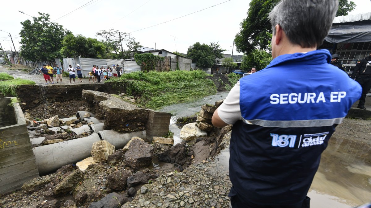 Así quedó la obra en Voluntad de Dios. Las familias corren el riesgo de quedarse incomunicadas.