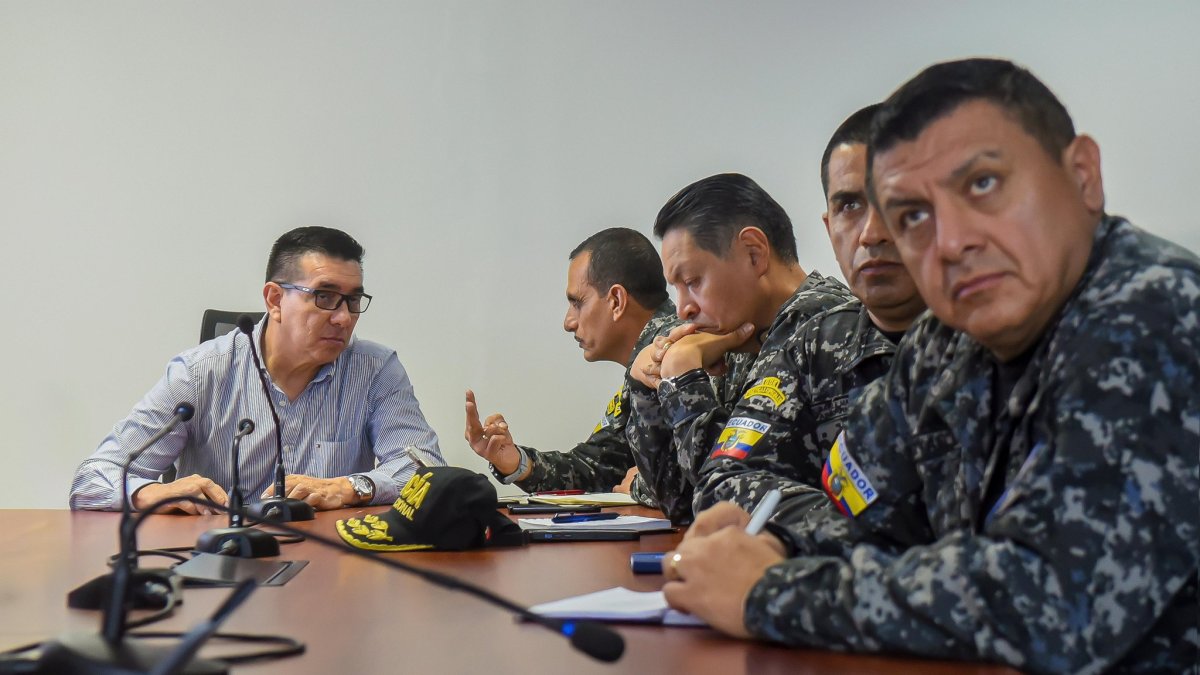 Buenaño fue reemplazado por el viceministro de Seguridad, John Reimberg.