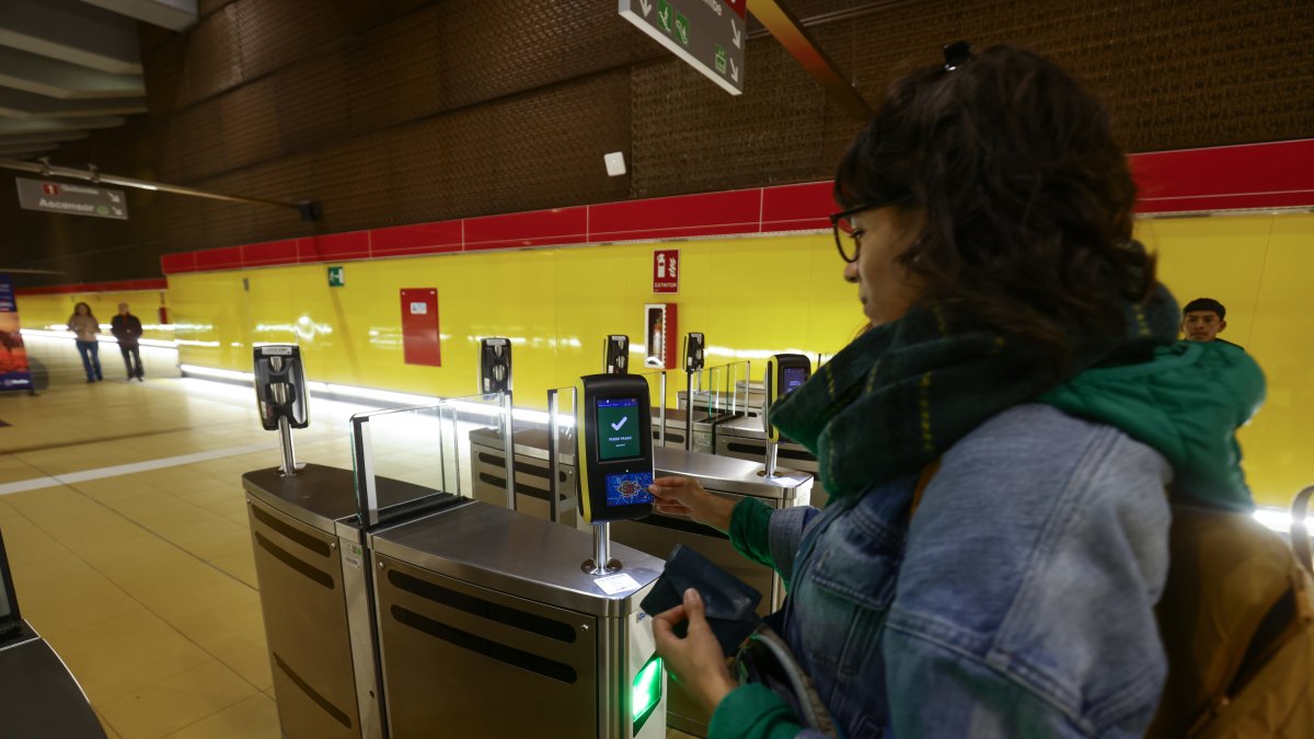 El Metro prioriza el cambio hacia los medios digitales como el pago por la cédula, la tarjeta ciudad y la app del Metro.