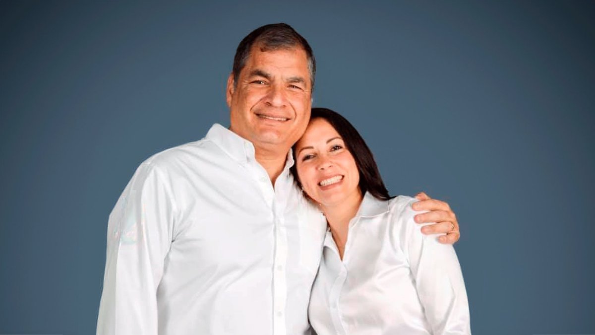 En entrevistas Rafael Correa se refiere a sí mismo cuando le consultan por la candidata presidencial Luisa González.