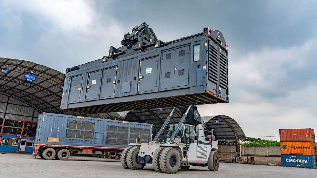 La llegada de motores tuvo problemas debido a diferentes factores, según Austral.