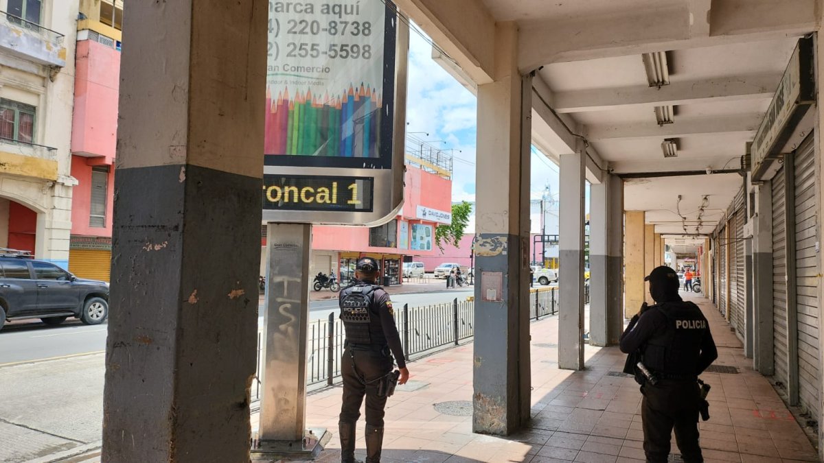 Algunas calles se cerraron ante la amenaza de bomba