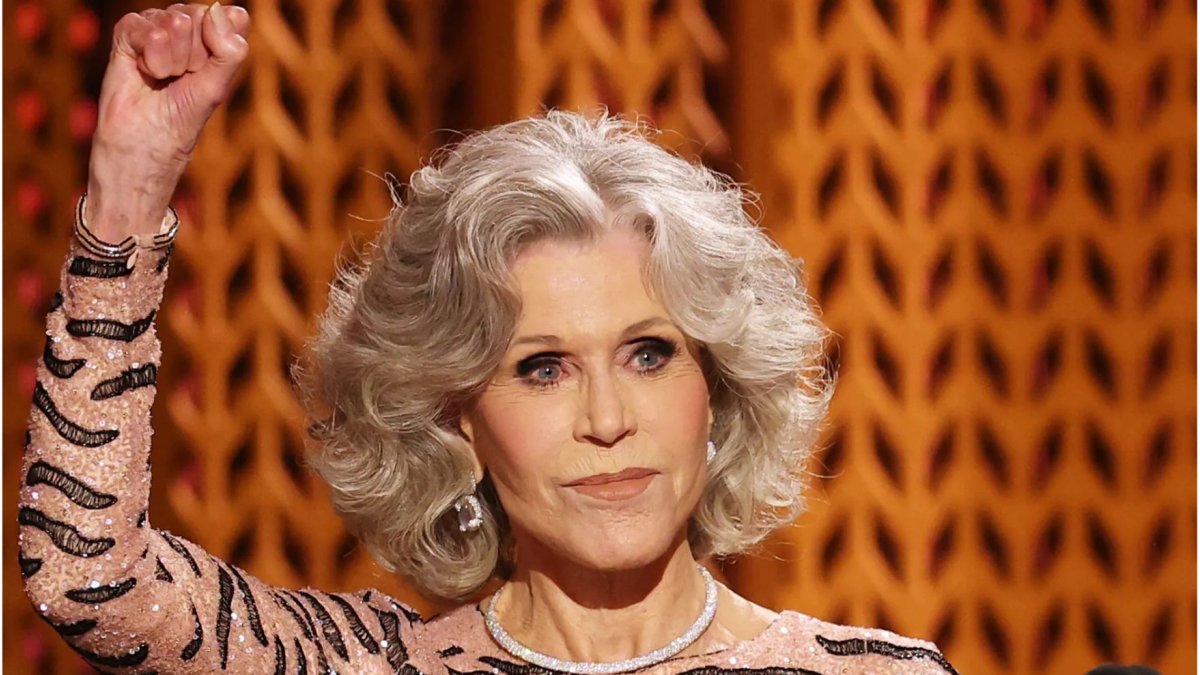 Jane Fonda tiene 83 años.