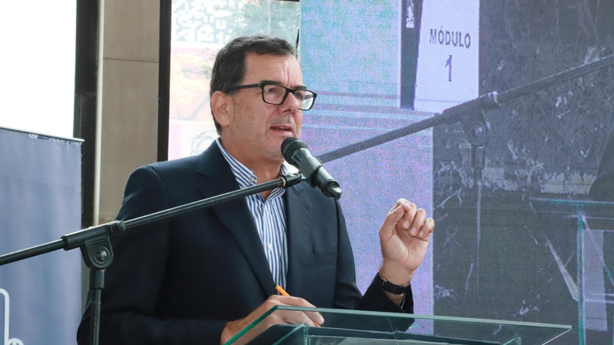 Eduardo Peña es el presidente del Consejo Directivo del IESS.