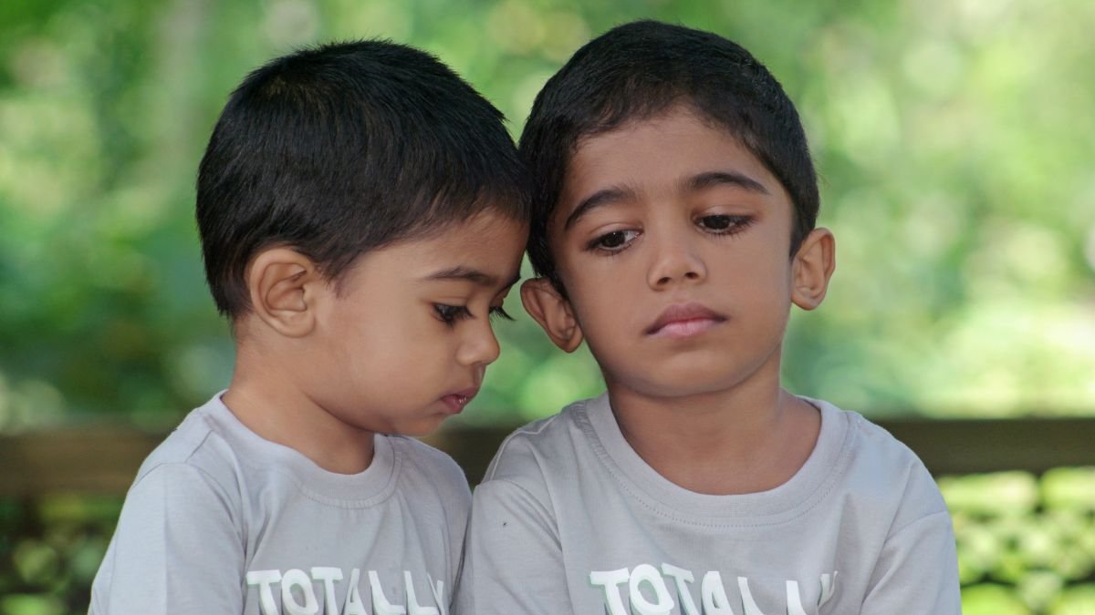 Atención. La atención temprano de los hermanos puede ayudar a superar el duelo.