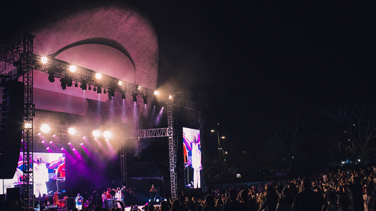 Concha acústica del parque Samanes.